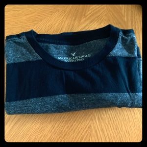 American Eagle Black Striped t-shirt